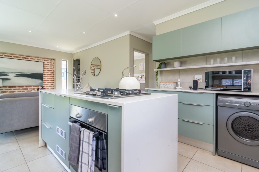 3 Bedroom Property for Sale in Lion Pride Gauteng