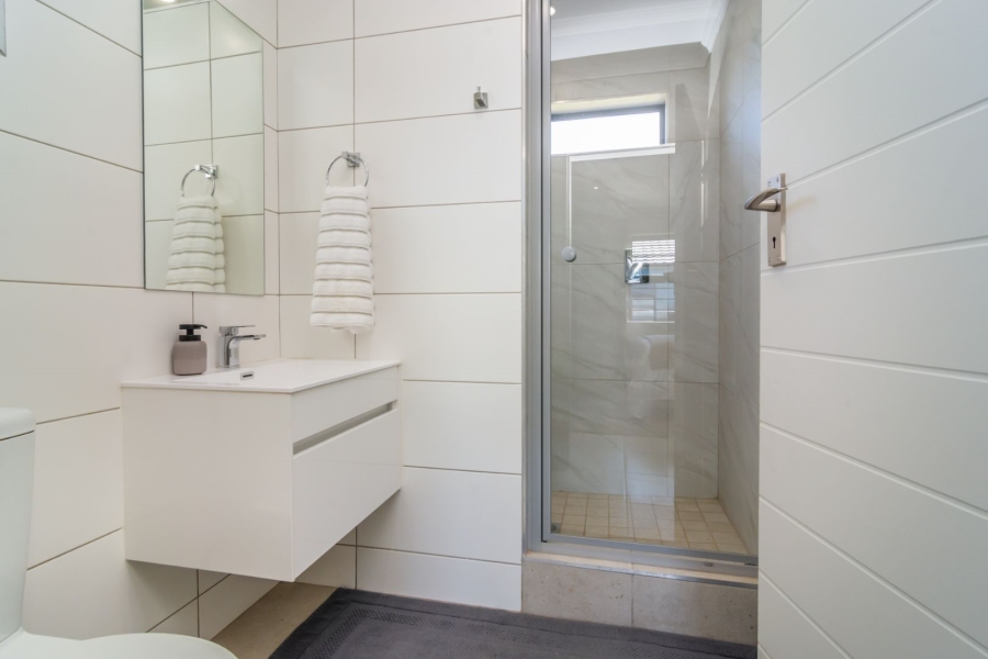 3 Bedroom Property for Sale in Lion Pride Gauteng