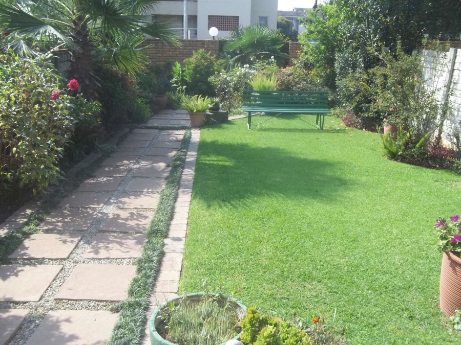 To Let 3 Bedroom Property for Rent in Glenhazel Gauteng