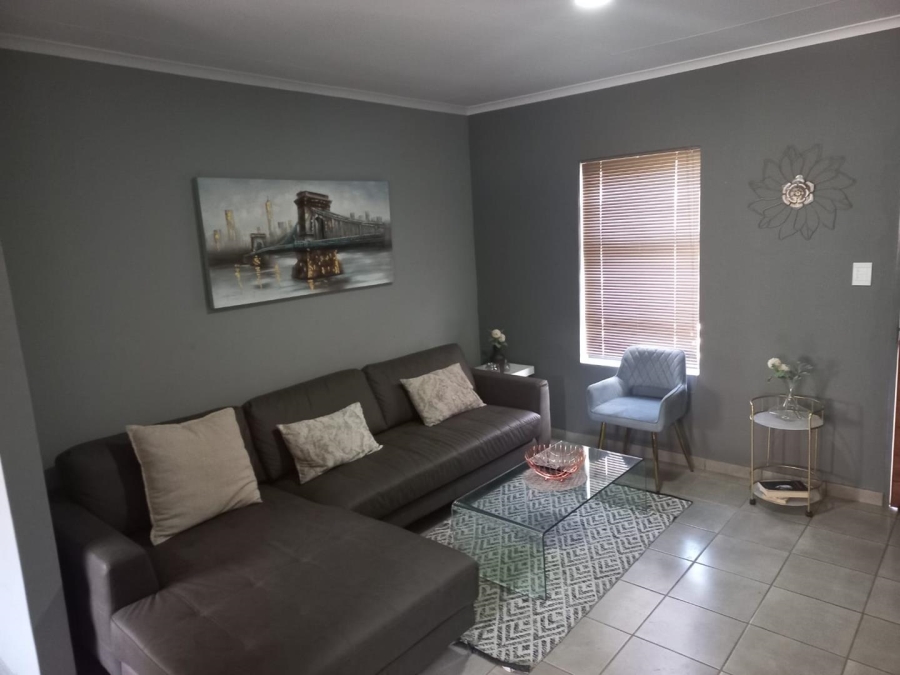 2 Bedroom Property for Sale in Groblerpark Gauteng