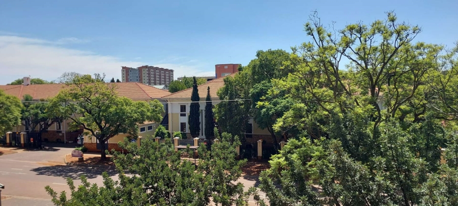 1 Bedroom Property for Sale in Hatfield Gauteng