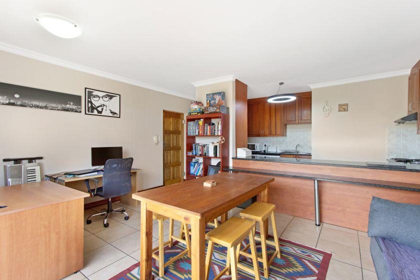 1 Bedroom Property for Sale in Hatfield Gauteng