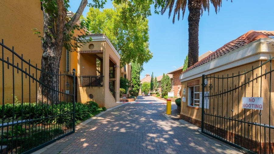 To Let 3 Bedroom Property for Rent in Riviera Gauteng