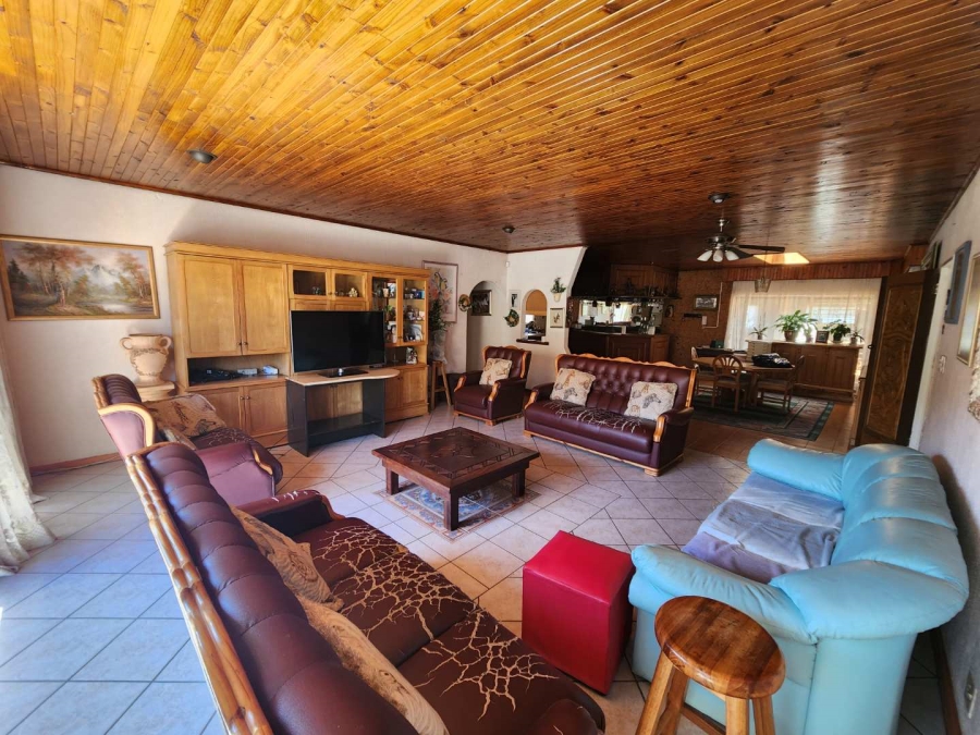 4 Bedroom Property for Sale in Mayberry Park Gauteng