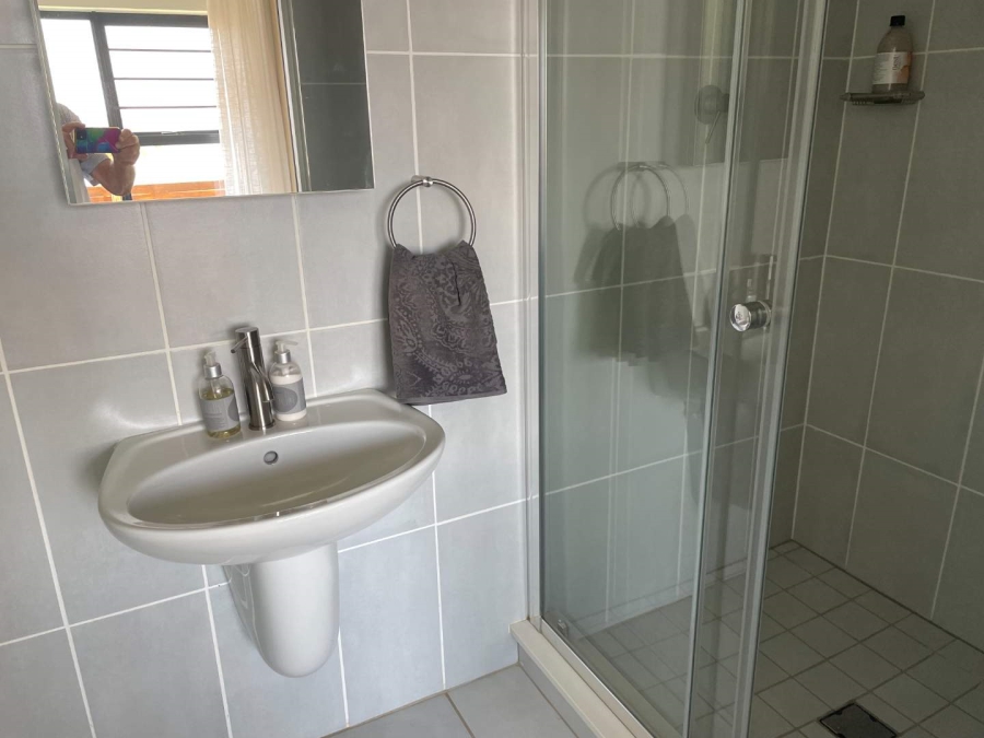 To Let 2 Bedroom Property for Rent in Mooikloof Glen Gauteng