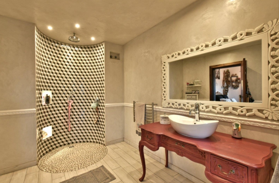 9 Bedroom Property for Sale in Glenvista Gauteng