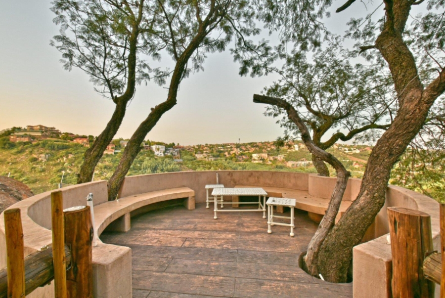 9 Bedroom Property for Sale in Glenvista Gauteng