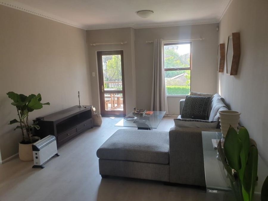 2 Bedroom Property for Sale in Oaklands Gauteng