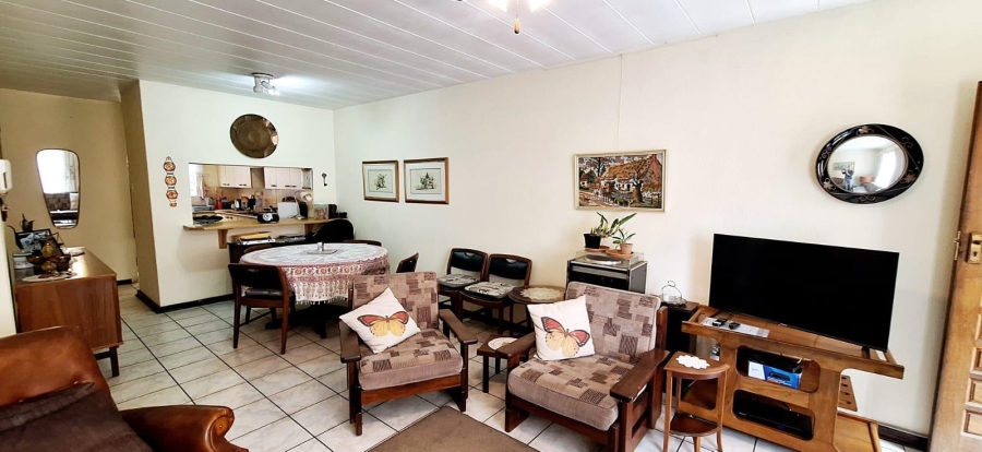 3 Bedroom Property for Sale in New Redruth Gauteng