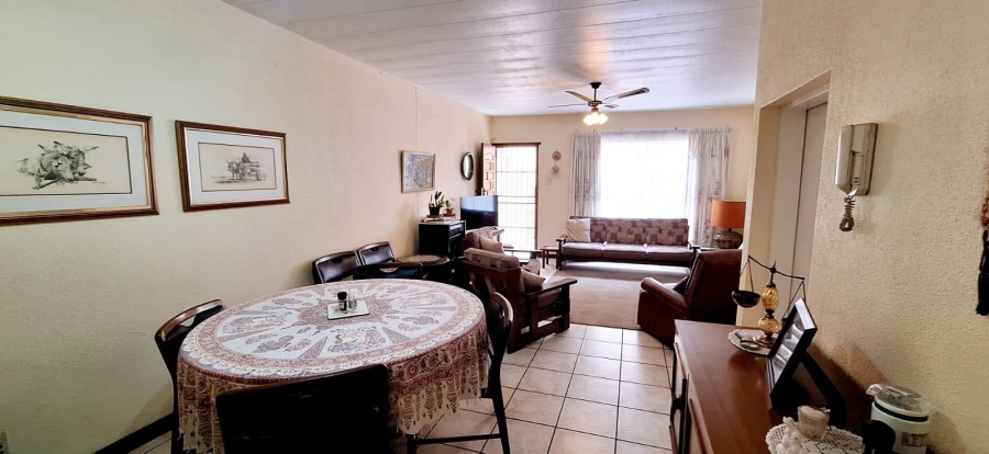 3 Bedroom Property for Sale in New Redruth Gauteng