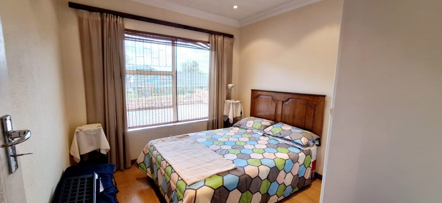 3 Bedroom Property for Sale in New Redruth Gauteng