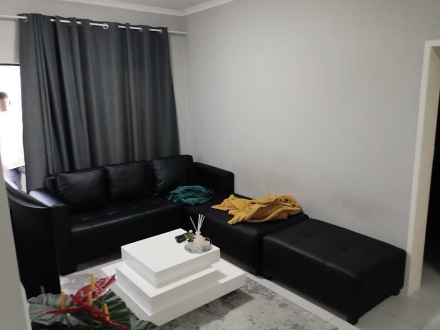2 Bedroom Property for Sale in Midridge Park Gauteng