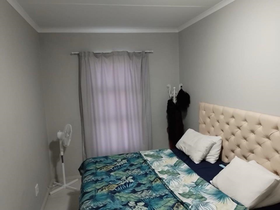 2 Bedroom Property for Sale in Midridge Park Gauteng