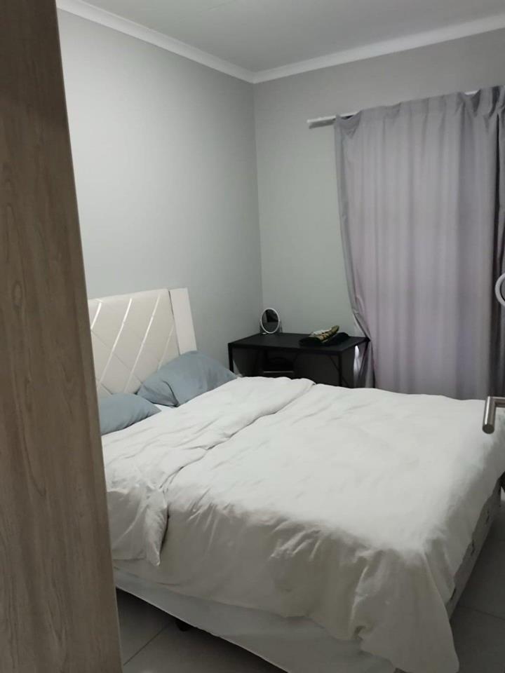 2 Bedroom Property for Sale in Midridge Park Gauteng