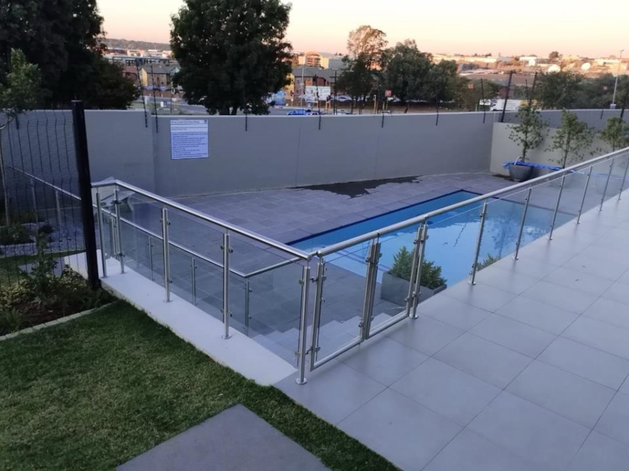 2 Bedroom Property for Sale in Midridge Park Gauteng