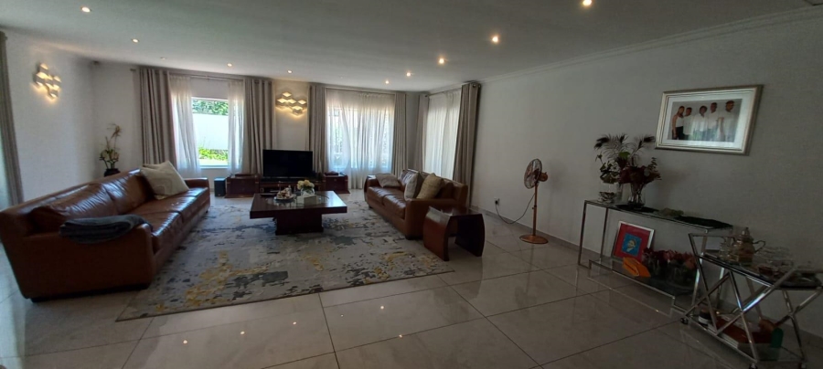To Let 4 Bedroom Property for Rent in Buccleuch Gauteng