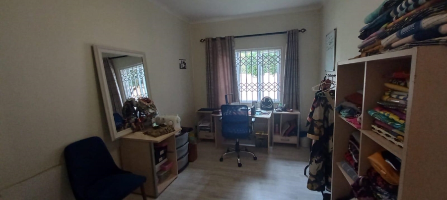 To Let 4 Bedroom Property for Rent in Buccleuch Gauteng