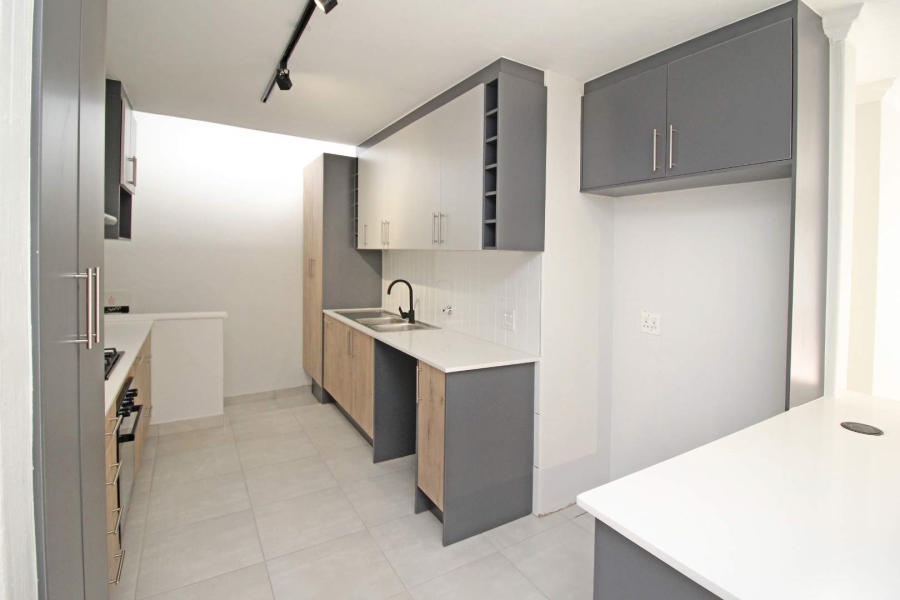 3 Bedroom Property for Sale in Faerie Glen Gauteng