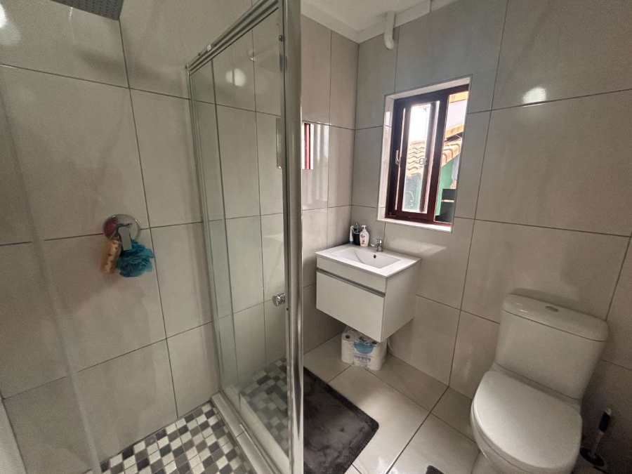 2 Bedroom Property for Sale in Honeydew Grove Gauteng