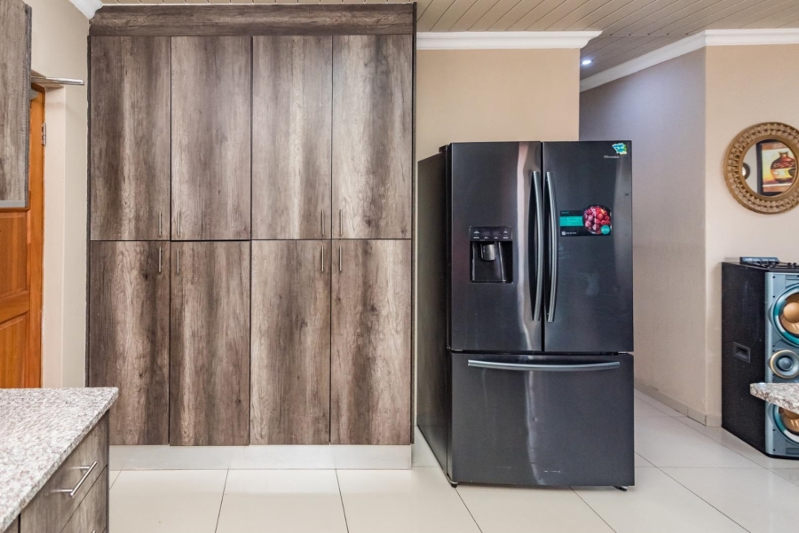 3 Bedroom Property for Sale in Groblerpark Gauteng