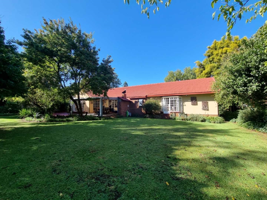 4 Bedroom Property for Sale in Brackenhurst Gauteng