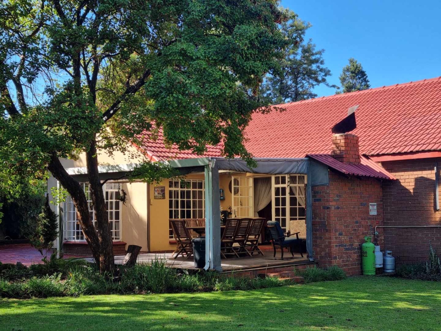 4 Bedroom Property for Sale in Brackenhurst Gauteng