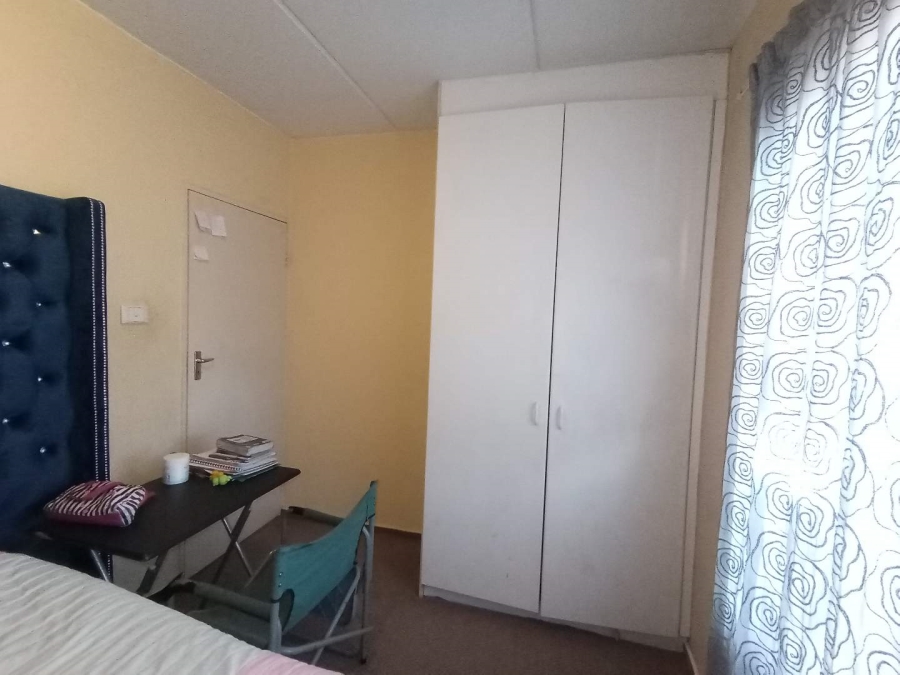 To Let 2 Bedroom Property for Rent in Birchleigh Gauteng