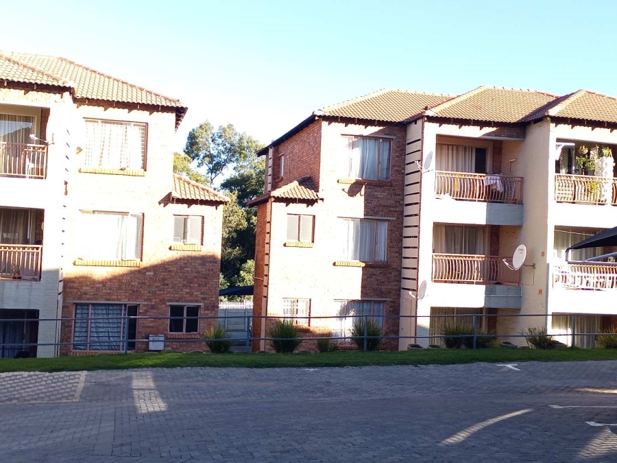 To Let 2 Bedroom Property for Rent in Birchleigh Gauteng