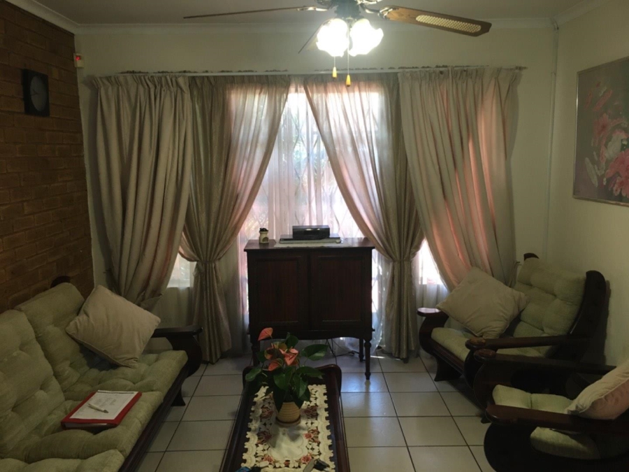3 Bedroom Property for Sale in Wierda Park Gauteng