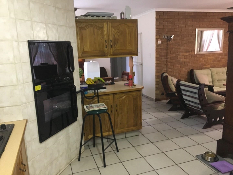 3 Bedroom Property for Sale in Wierda Park Gauteng