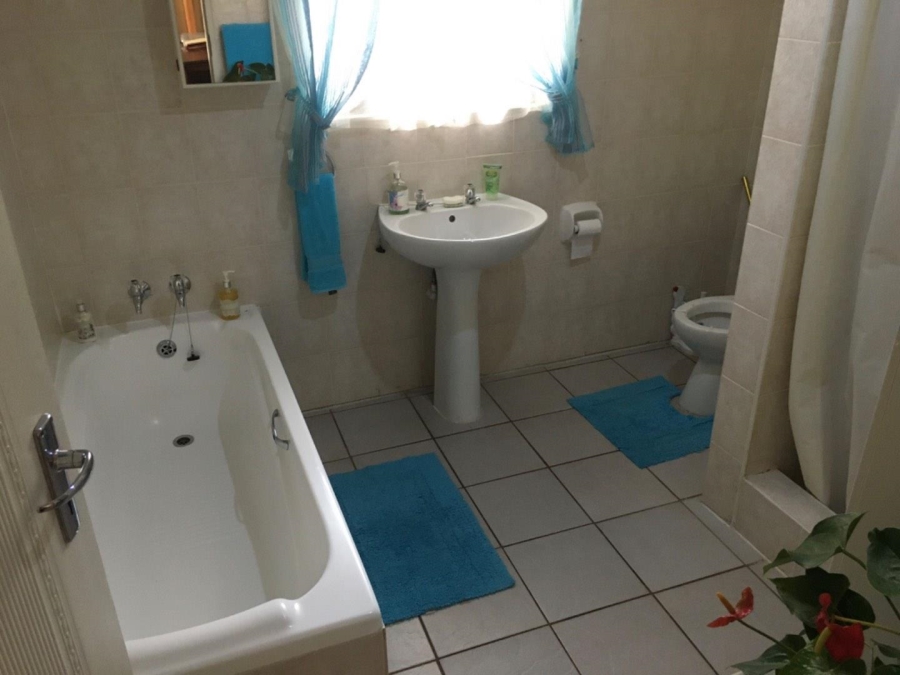 3 Bedroom Property for Sale in Wierda Park Gauteng