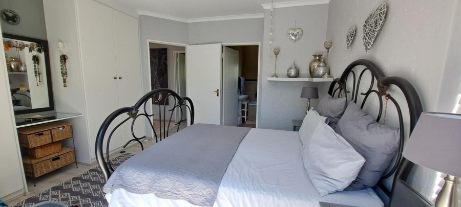 3 Bedroom Property for Sale in Northgate Gauteng