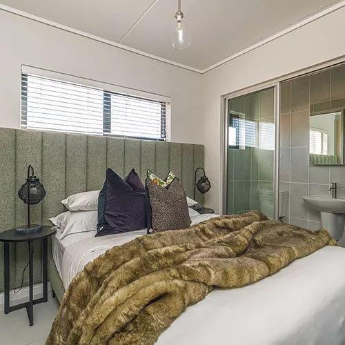 To Let 2 Bedroom Property for Rent in Mooikloof Ridge Gauteng