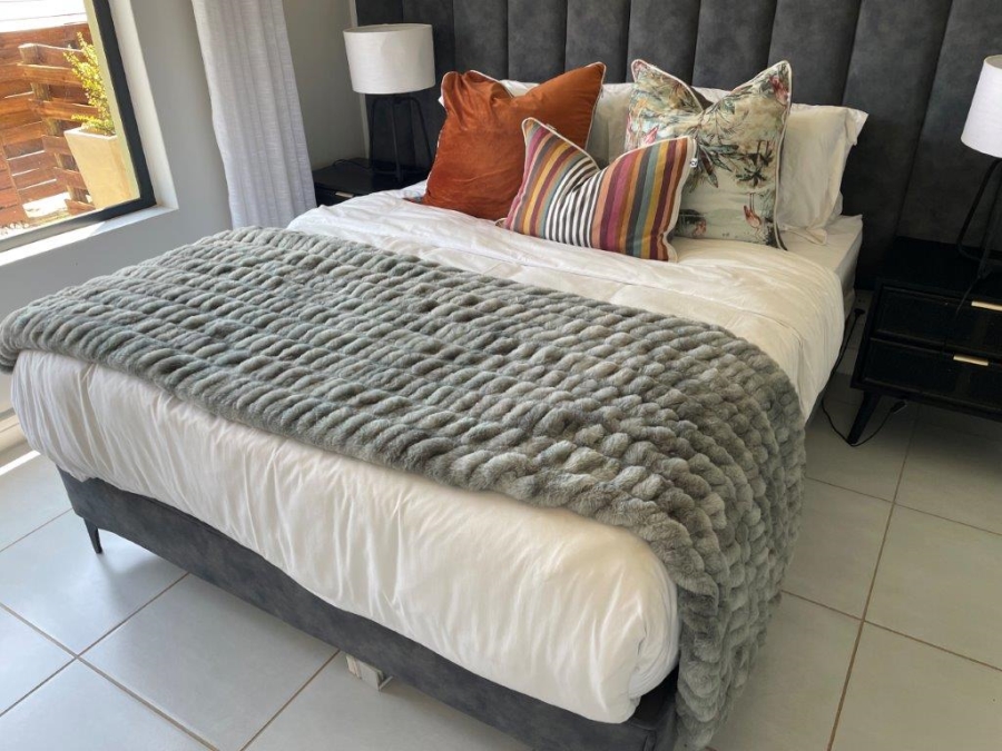 To Let 2 Bedroom Property for Rent in Mooikloof Ridge Gauteng