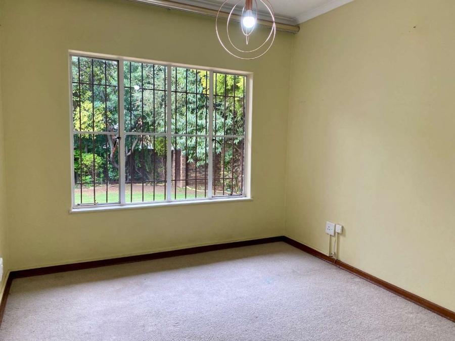 To Let 3 Bedroom Property for Rent in River Club Gauteng