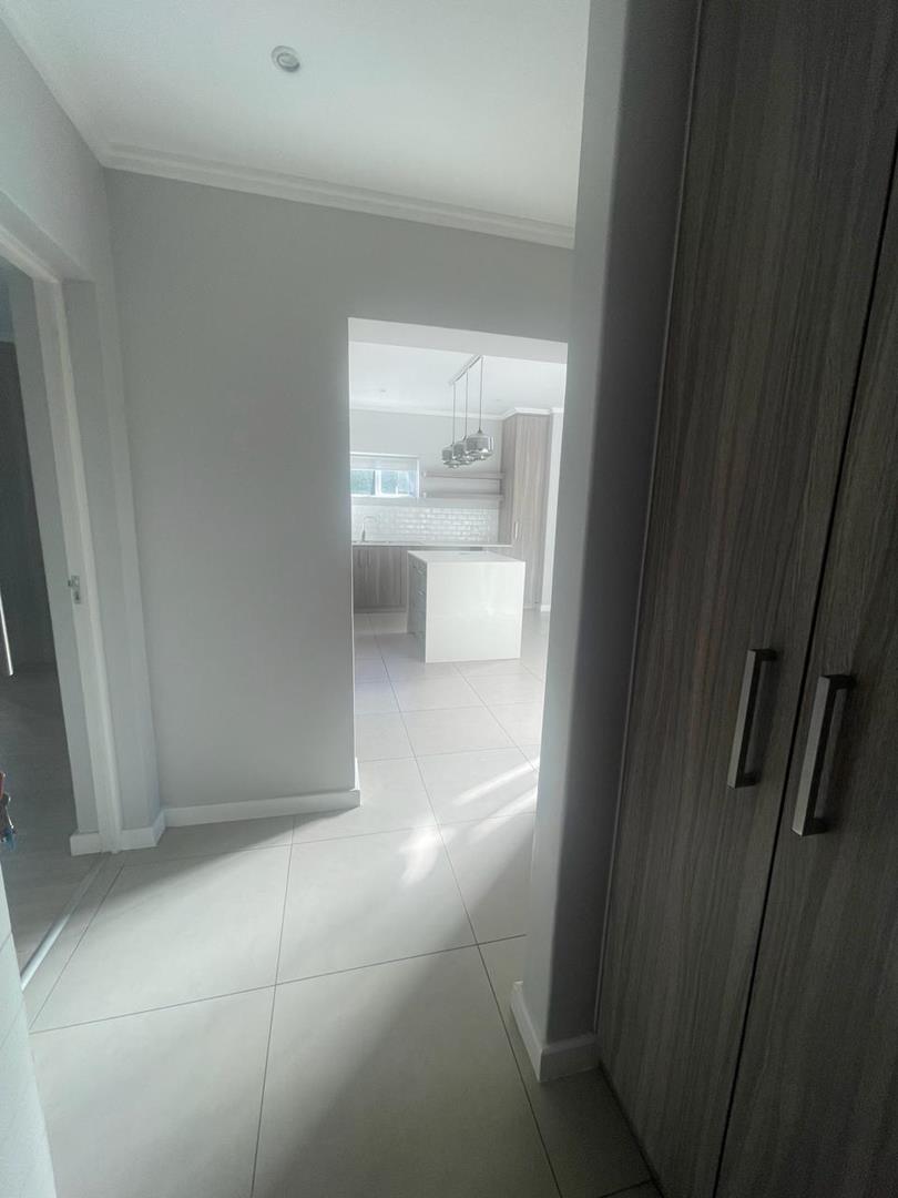 2 Bedroom Property for Sale in Morningside Gauteng