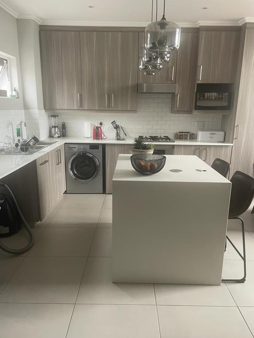 2 Bedroom Property for Sale in Morningside Gauteng