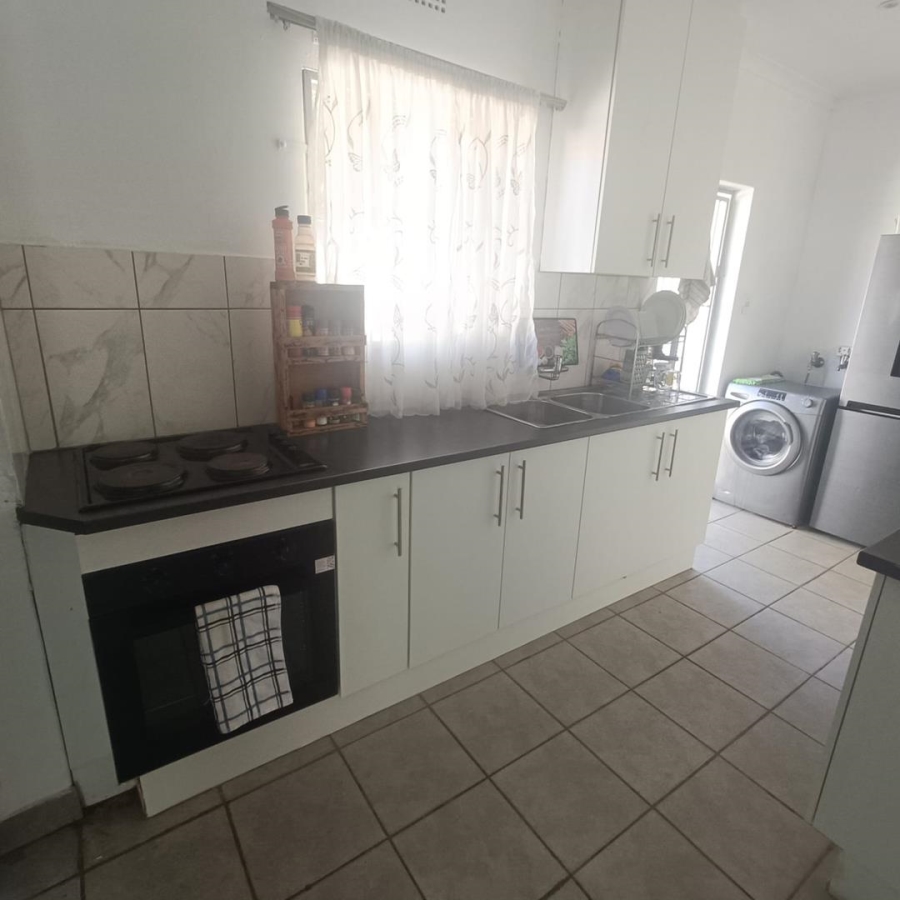 3 Bedroom Property for Sale in Hennopspark Gauteng