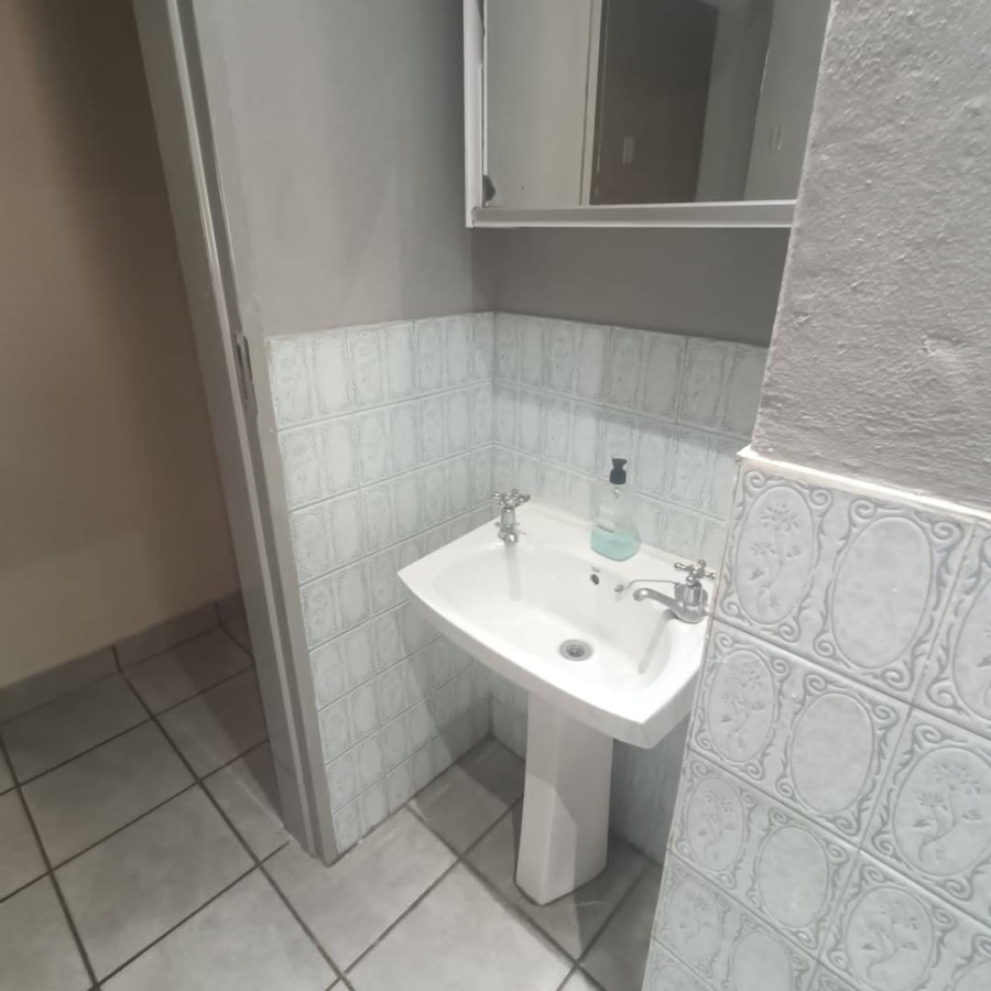 3 Bedroom Property for Sale in Hennopspark Gauteng