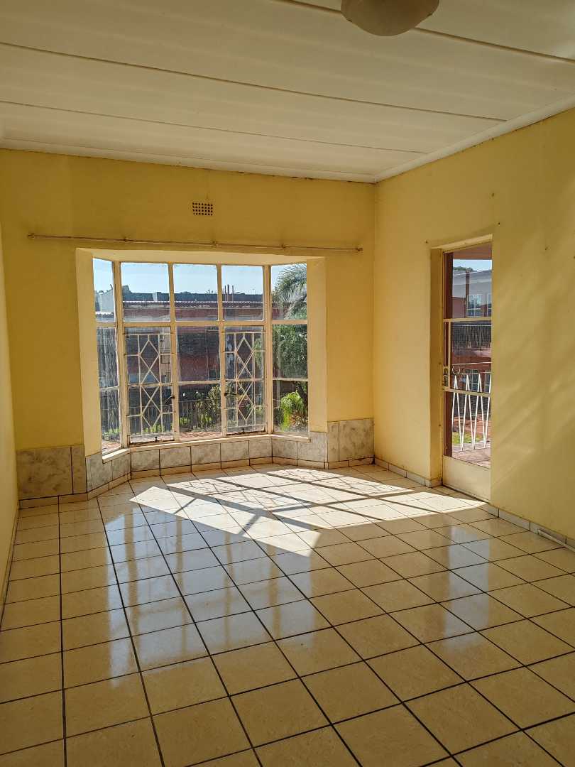 To Let 1 Bedroom Property for Rent in Horison View Gauteng