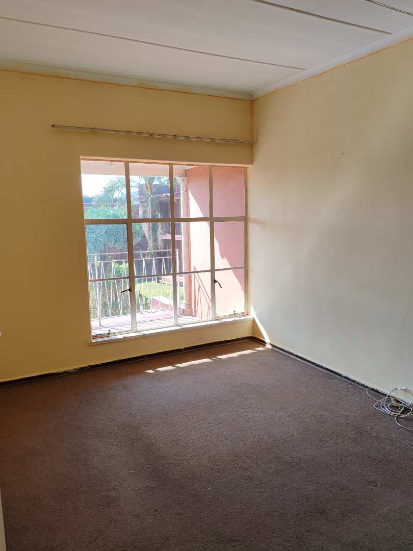 To Let 1 Bedroom Property for Rent in Horison View Gauteng