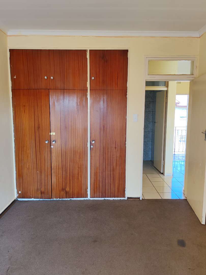 To Let 1 Bedroom Property for Rent in Horison View Gauteng