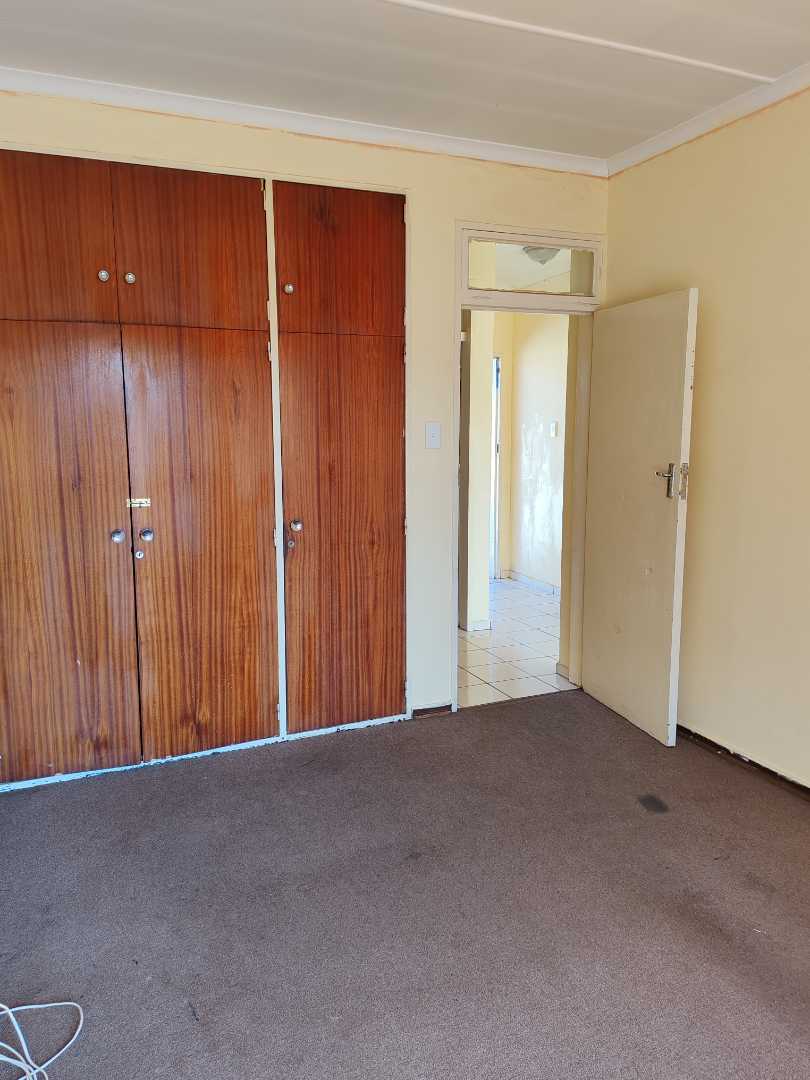To Let 1 Bedroom Property for Rent in Horison View Gauteng
