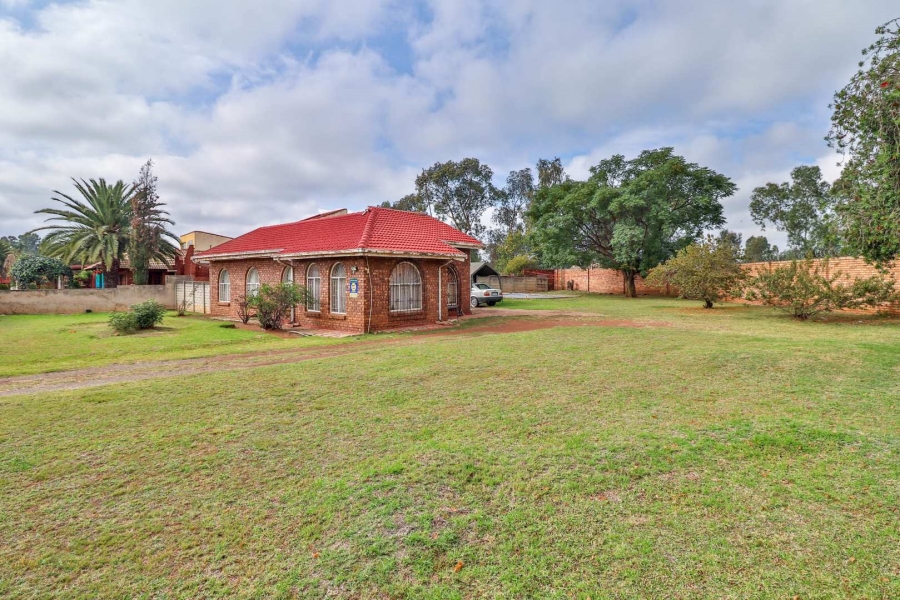 3 Bedroom Property for Sale in Bakerton Gauteng