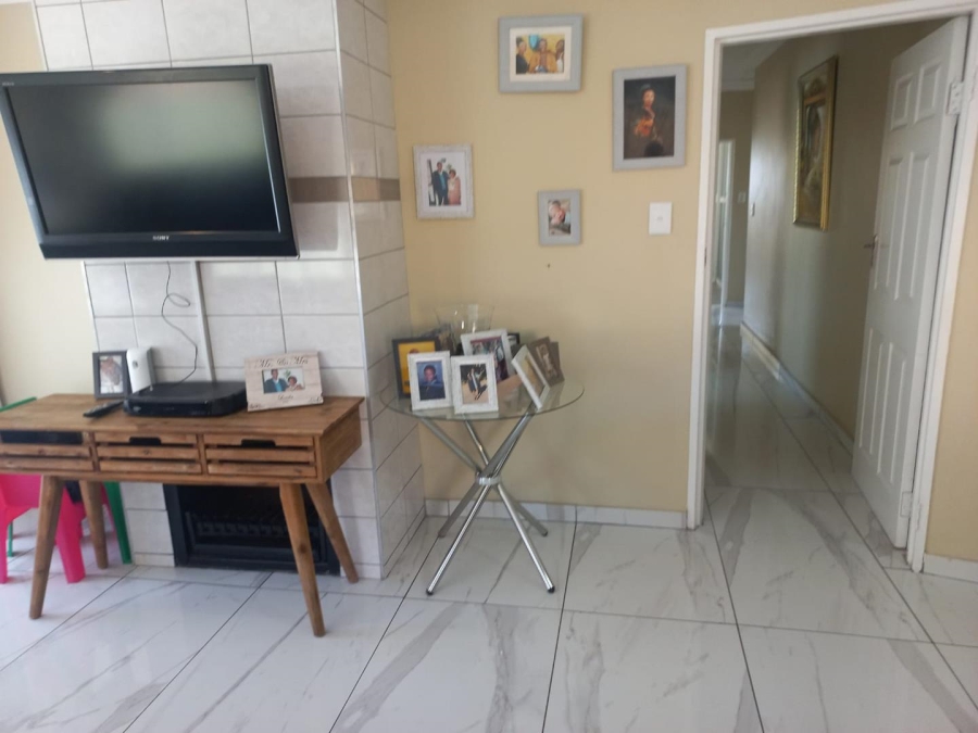 3 Bedroom Property for Sale in Kibler Park Gauteng