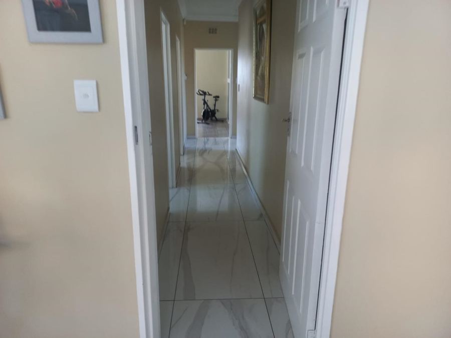 3 Bedroom Property for Sale in Kibler Park Gauteng