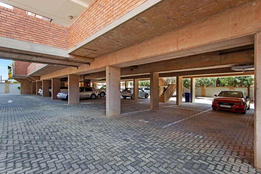 1 Bedroom Property for Sale in Hatfield Gauteng