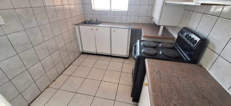 1 Bedroom Property for Sale in Parkdene Gauteng