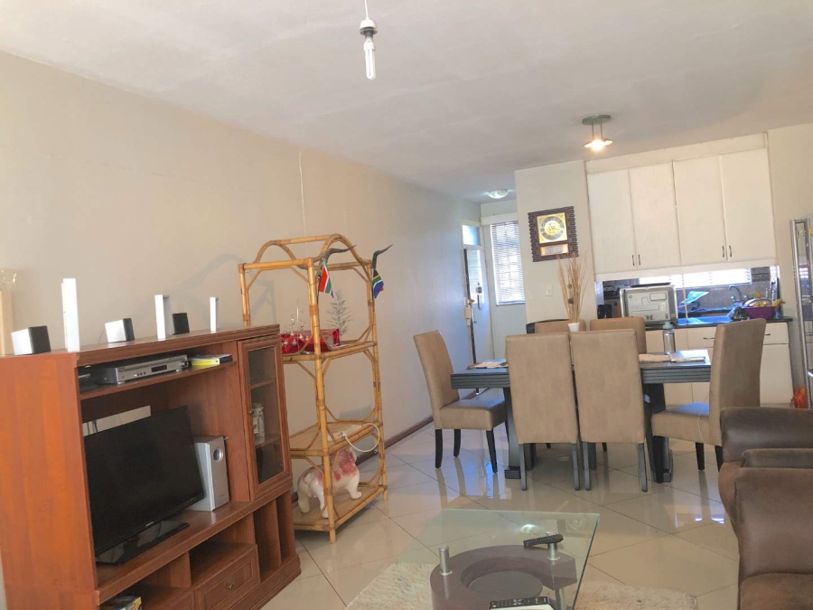 2 Bedroom Property for Sale in Sunnyside Gauteng