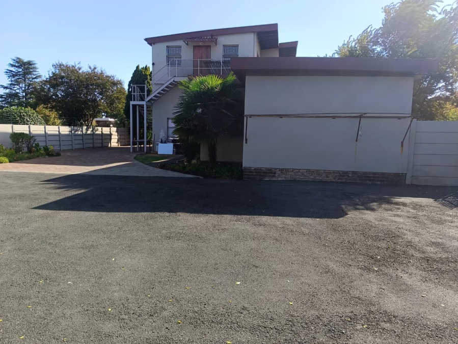 To Let 2 Bedroom Property for Rent in Brackenhurst Gauteng